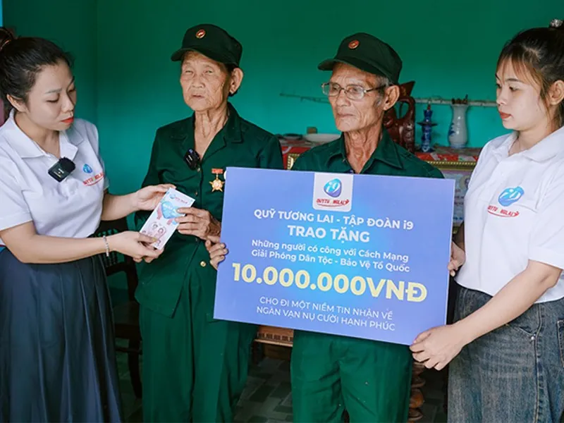 Cộng đồng người chơi HM888 đang ăn mừng chiến thắng