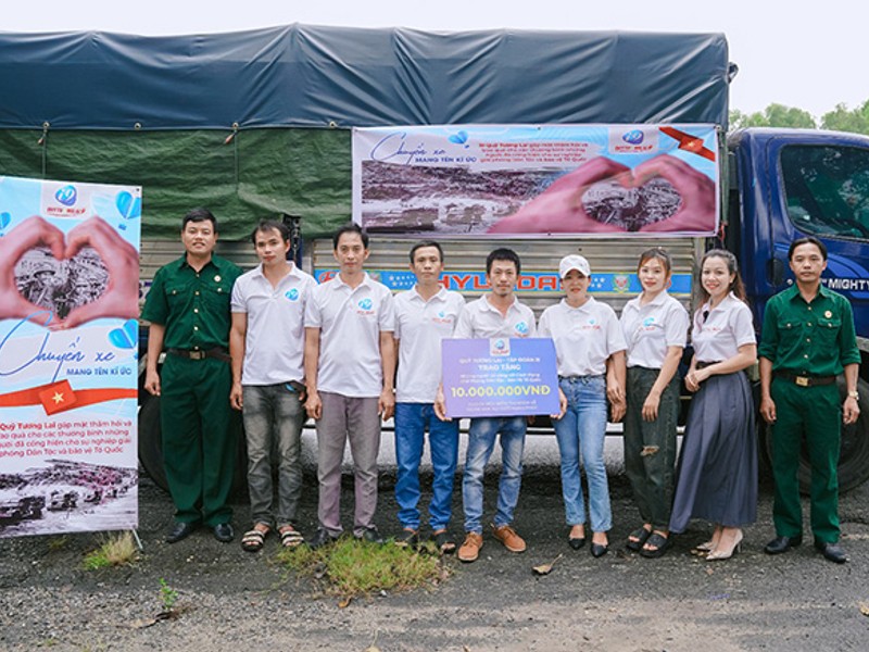 Truy cập trang chủ HM888