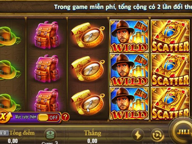 Người chơi HM888 ăn mừng giải độc đắc từ máy đánh bạc