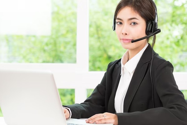 Liên hệ hỗ trợ khách hàng hm888